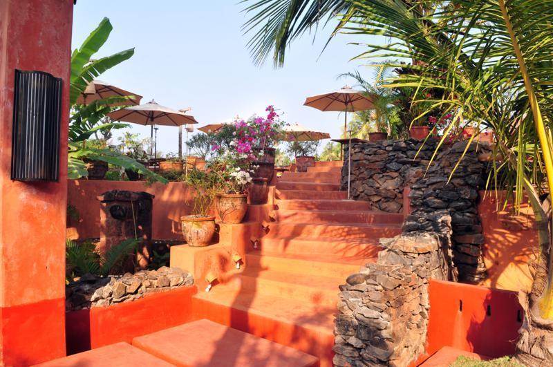 Hotel The Clematis Candolim Exterior foto