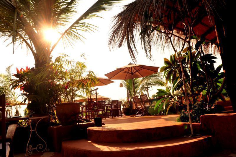 Hotel The Clematis Candolim Exterior foto