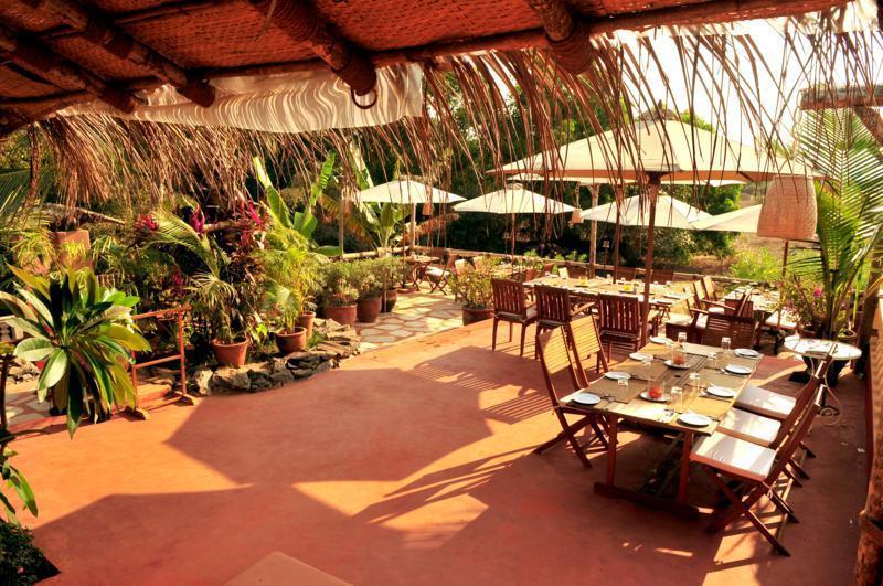Hotel The Clematis Candolim Exterior foto